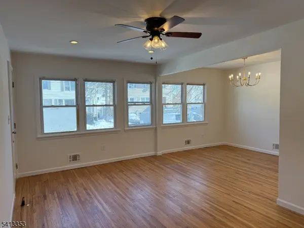 18 Cooper Dr, Boonton Town, NJ 07005