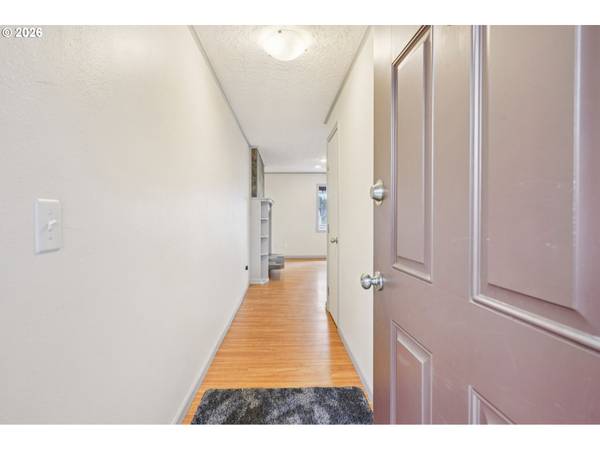 12316 SE 104TH CT, Happy Valley, OR 97086