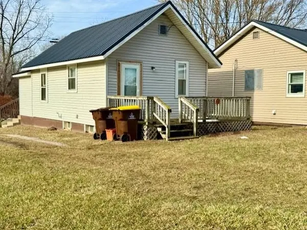 346 N Grover ST, Alma, MI 48801