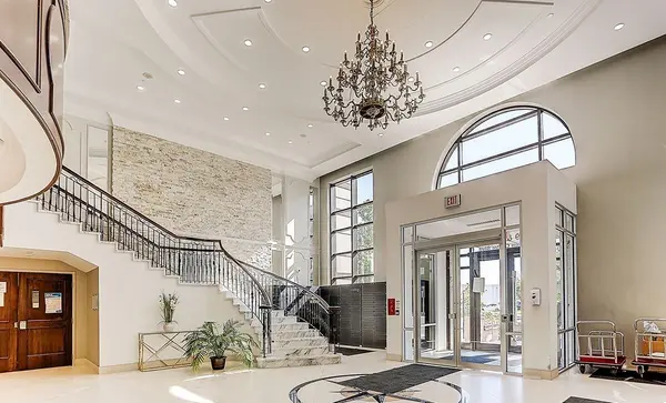 33 Clegg RD #703, Markham, ON L6G 0G6