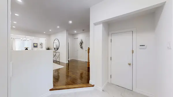 75 Rose Branch DR, Richmond Hill, ON L4S 1J4