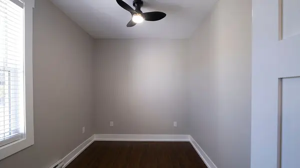 14 QUEEN ST #APT#2, Innisfil, ON L0L 1L0