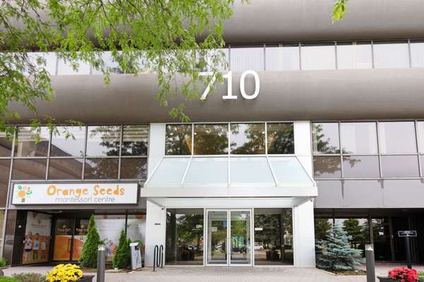 710 Dorval DR #600-13, Oakville, ON L6K 3V7
