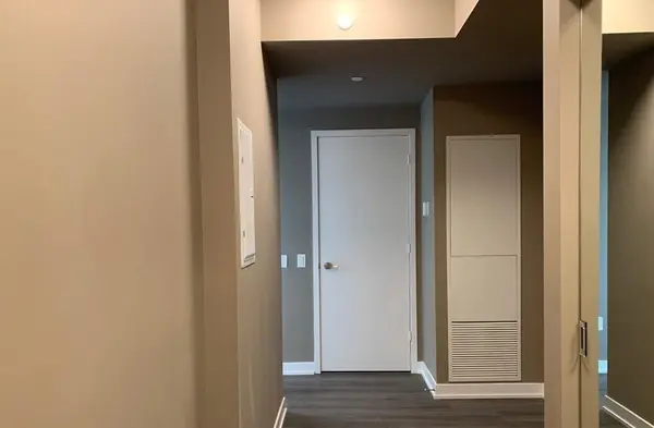 3883 Quartz RD #901, Mississauga, ON L5B 0M4