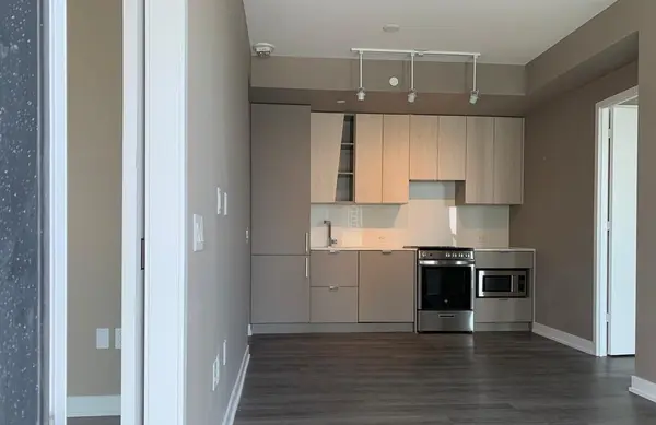 3883 Quartz RD #901, Mississauga, ON L5B 0M4