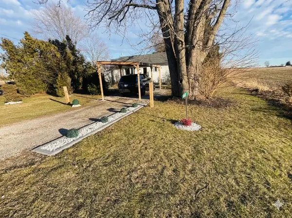 13192 Fysh Line, Chatham-kent, ON N0P 2K0