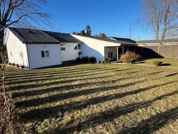 13192 Fysh Line, Chatham-kent, ON N0P 2K0