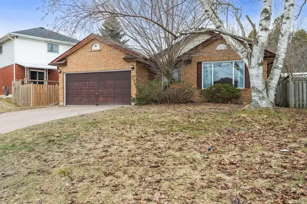 66 Centennial DR, Port Hope, ON L1A 4C3