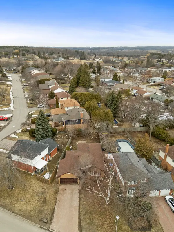 66 Centennial DR, Port Hope, ON L1A 4C3