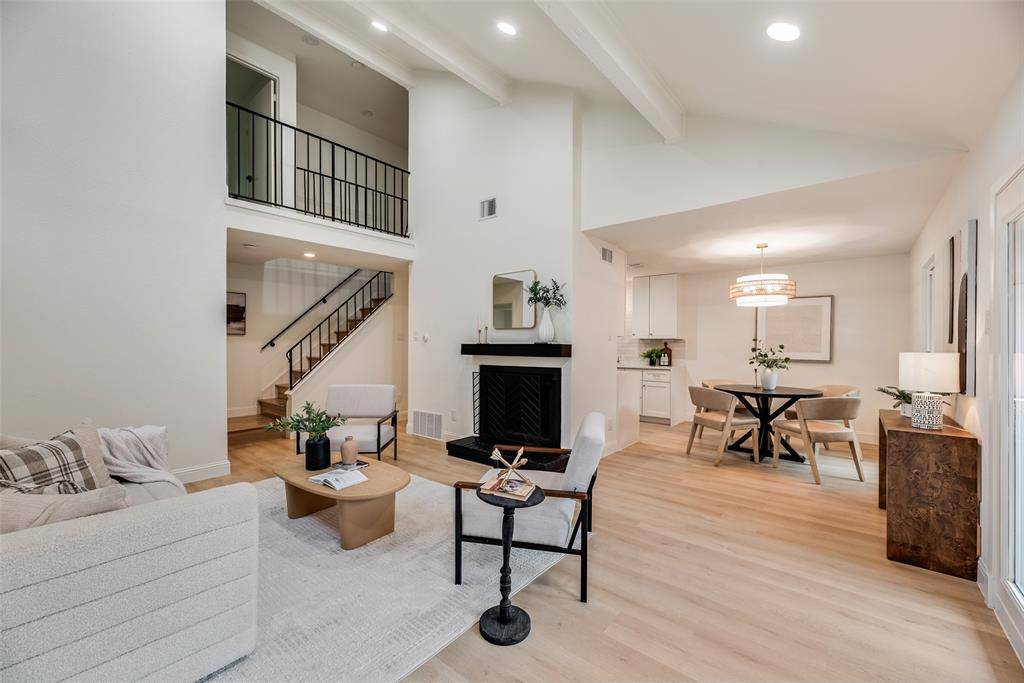 7412 E Northwest Highway #102, Dallas, TX 75231