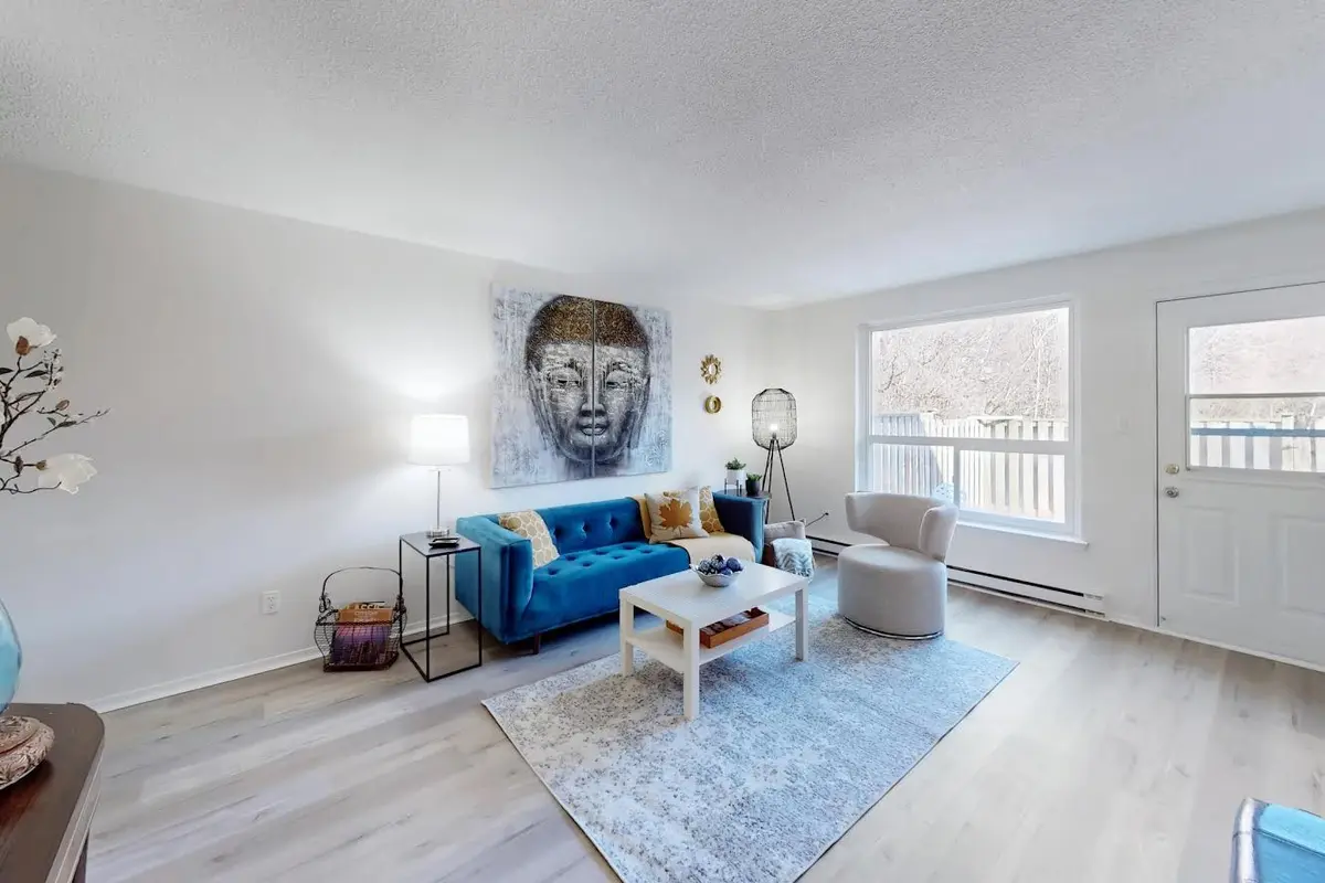 120 Nonquon RD #160, Oshawa, ON L1G 7E6