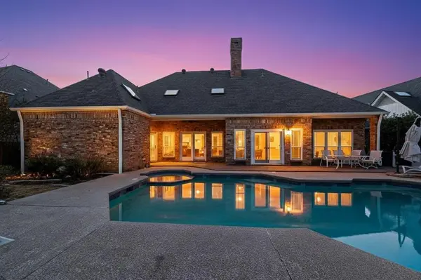 2648 Brookside Drive, Irving, TX 75063