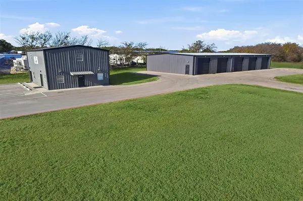 2550 W US Highway 377, Granbury, TX 76048