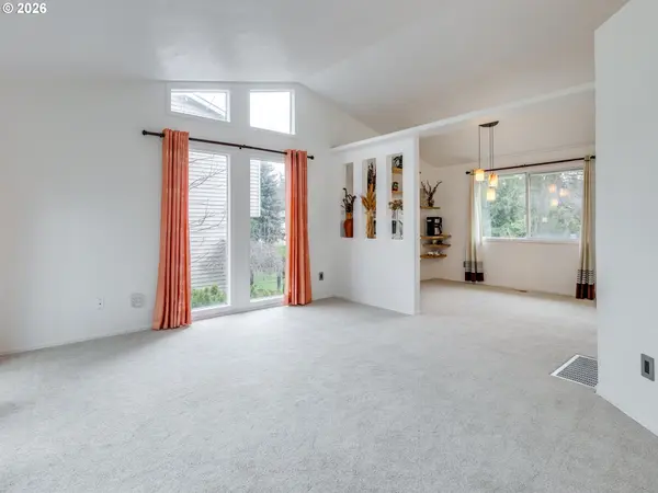 204 CRESTWOOD ST, Fairview, OR 97024