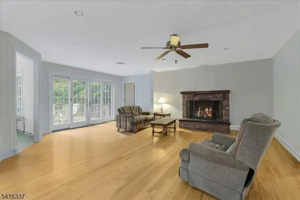 240 Ottowa Ln, Franklin Lakes Boro, NJ 07417