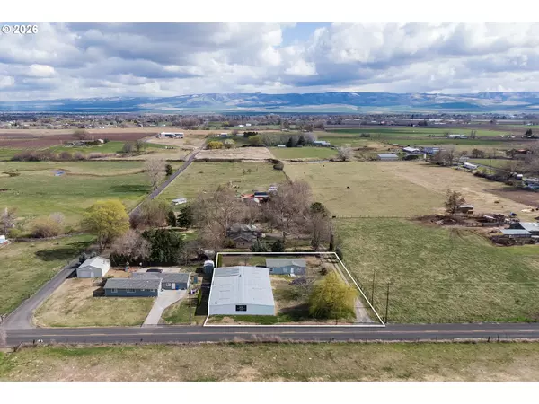 Milton Freewater, OR 97862,84889 Triangle Station RD