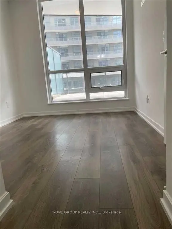 50 Forest Manor RD #213, Toronto C15, ON M2J 1M6