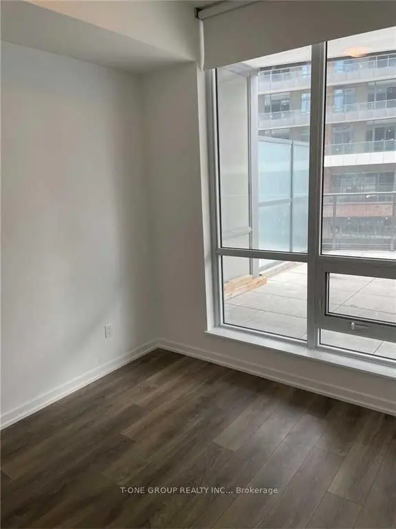 50 Forest Manor RD #213, Toronto C15, ON M2J 1M6