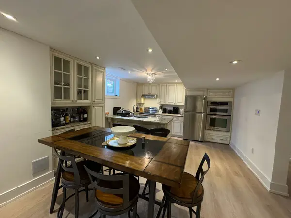 77 Winchester LN #Bsmt, Richmond Hill, ON L4C 6Y6