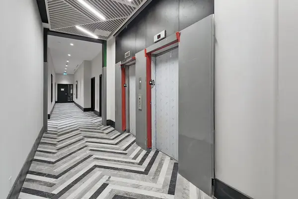 1808 St Clair AVE W #706, Toronto W03, ON M6N 0C1