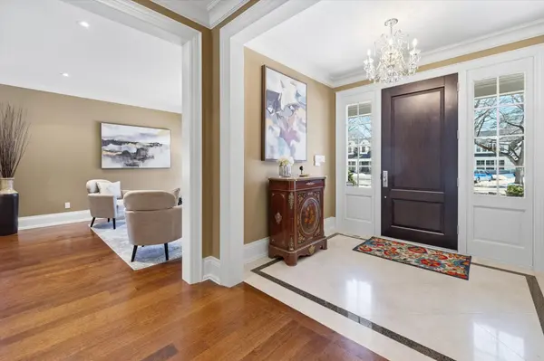 1049 Cedar Grove BLVD, Oakville, ON L6J 2C2