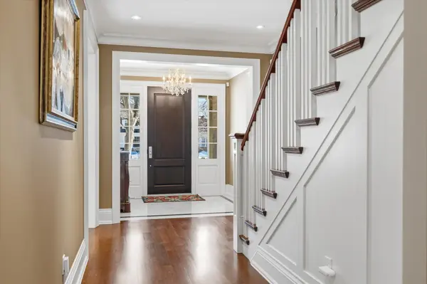 1049 Cedar Grove BLVD, Oakville, ON L6J 2C2