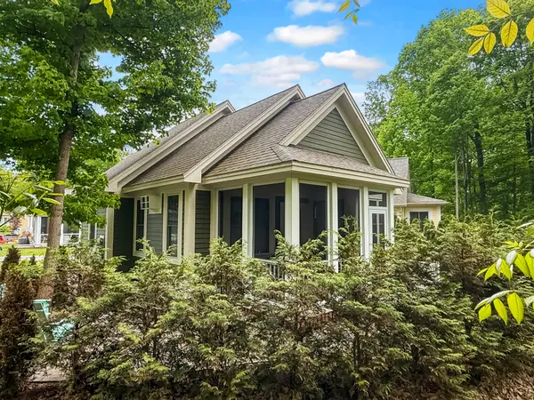 32 Hollow LN #199, Prince Edward County, ON K0K 1P0