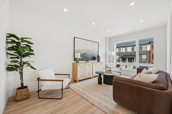 2 Sora LN, Guelph, ON N1E 0T4