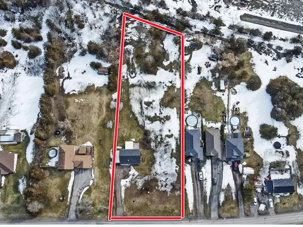 20 Glen Ross RD, Quinte West, ON K0K 2C0