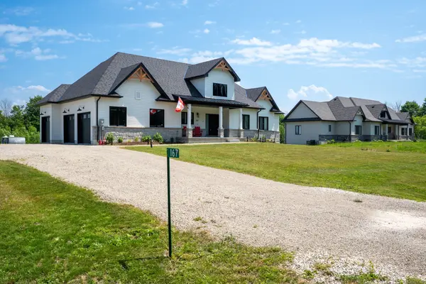 167 Alexandria ST, Georgian Bluffs, ON N4K 0G2