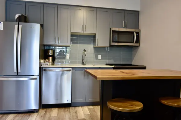 25 Pen Lake Point RD #021, Huntsville, ON P1H 1A9