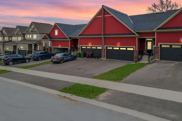 105 Stonebrook WAY, Grey Highlands, ON N0C 1H0