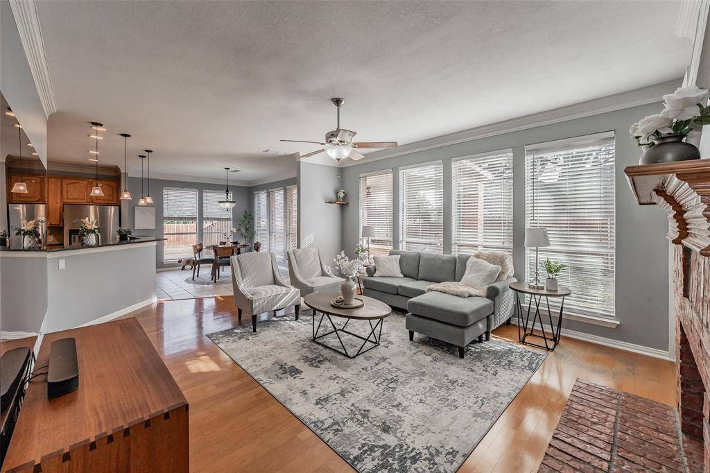 1029 Laurel Oak Drive, Flower Mound, TX 75028