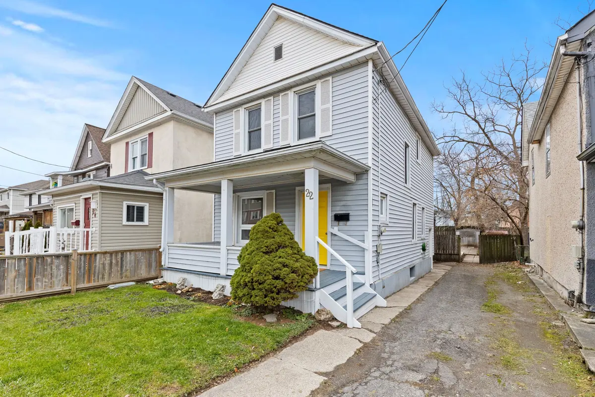 22 Denistoun ST, Welland, ON L3C 1T9