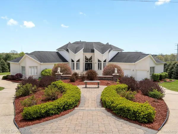 906 YULE RD, Addison Township, MI 48367