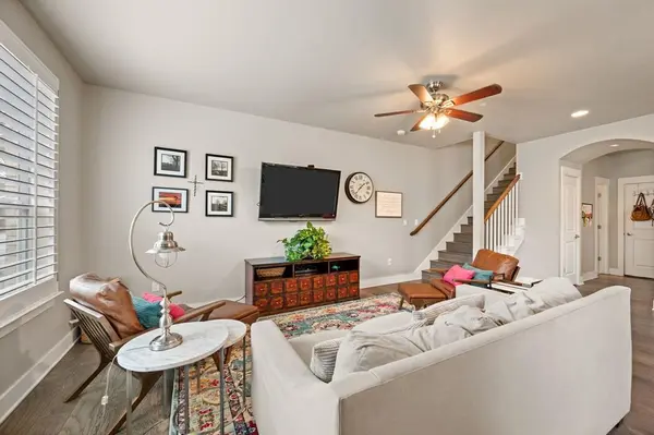 209 Belleville Drive, Lewisville, TX 75057