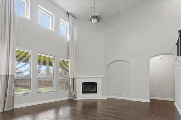 221 Red Bud Pass, Wylie, TX 75098