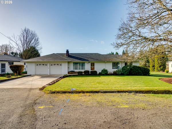 2375 E ELLENDALE AVE, Dallas, OR 97338