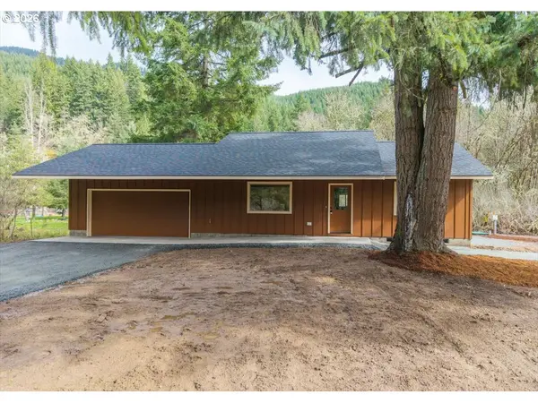 Dorena, OR 97434,37875 ROW RIVER RD