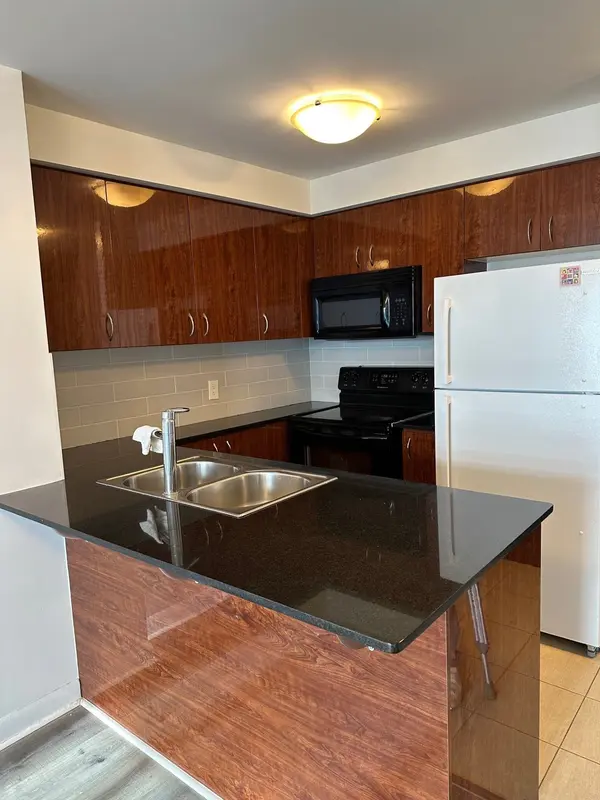 5793 Yonge ST #2101, Toronto C14, ON M2M 0A9