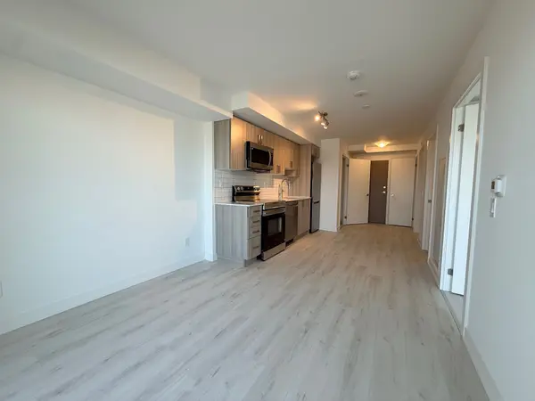 1010 Sandy Beach RD #306, Pickering, ON L1W 3V9