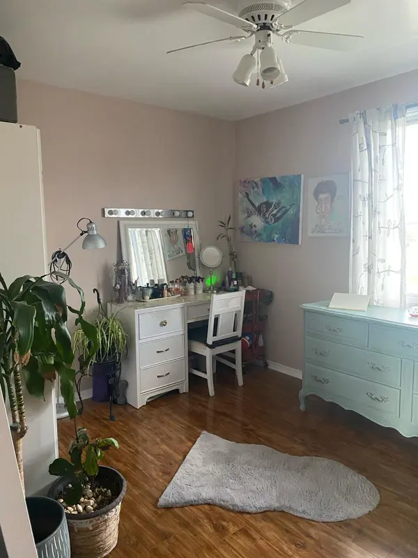 46 Merritt RD, Toronto E03, ON M4B 3K5