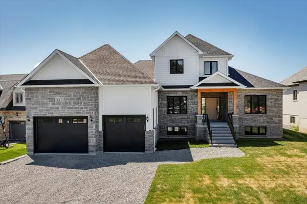 147 Lake DR E, Georgina, ON L4P 0S7