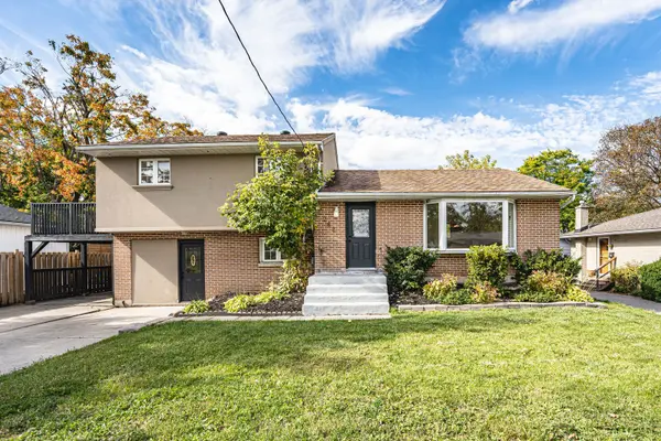 262 Duckworth ST, Barrie, ON L4M 3X2