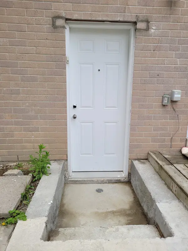 23 Habitat SQ #(Basement), Brampton, ON L6S 1X7