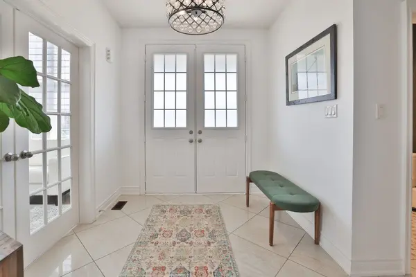 491 Threshing Mill BLVD, Oakville, ON L6H 7H5