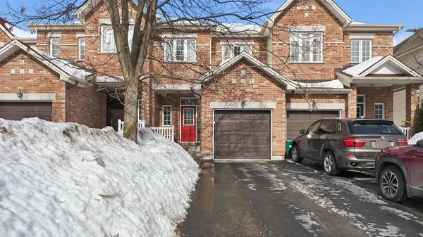 294 Waymark CRES, Kanata, ON K2M 0A5