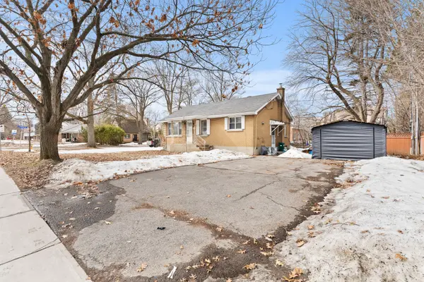 1610 Alta Vista DR, Alta Vista And Area, ON K1G 0G3