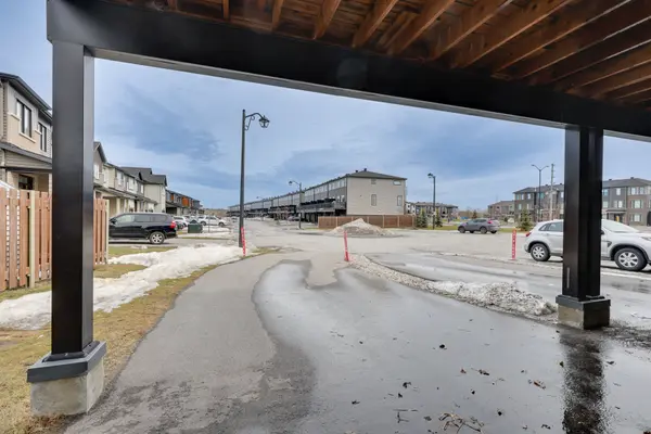 1140 Speedvale CT, Kanata, ON K2T 0P5