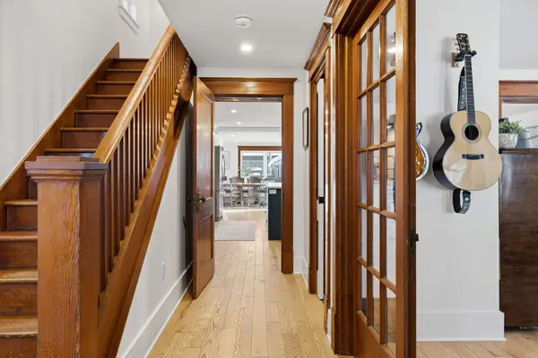 125 Pine ST, Gananoque, ON K7G 1C6